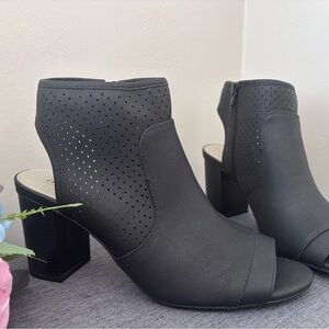Women's Black Perforated Peep-Toe Block Heel Ankle Boots